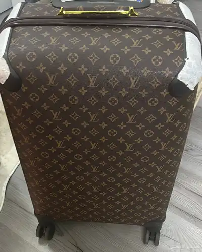 شنط ماركه درجه اولى 3