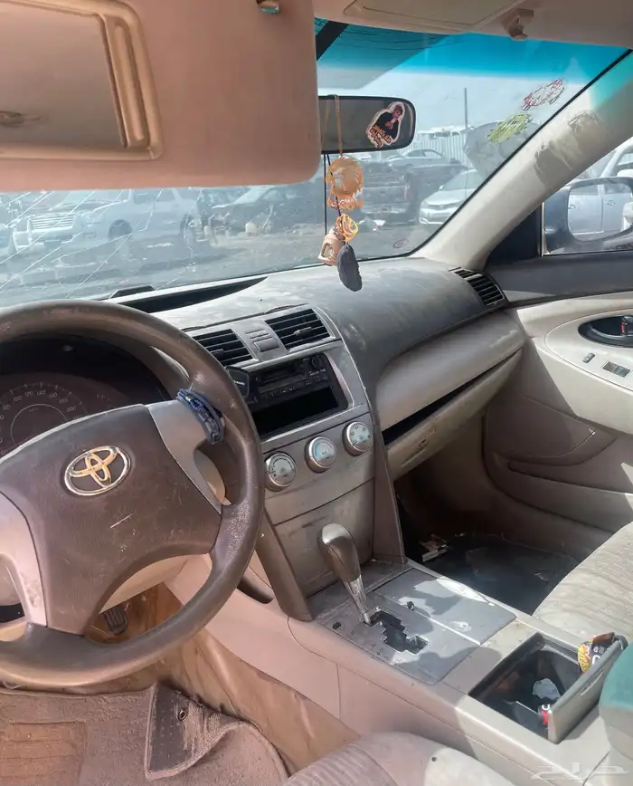 كامري 2011قطع 2