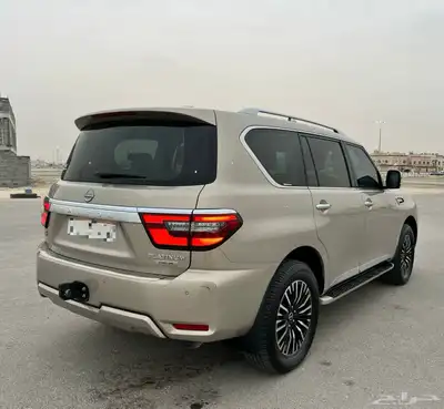 للبيع نيسان باترول 2023 SE2 عداد 35 الف فقط وارد سعودي 4