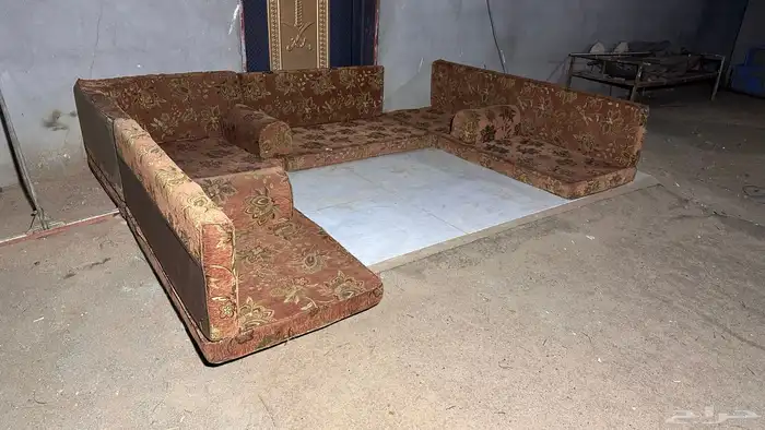 بيع كنب ارضي 0