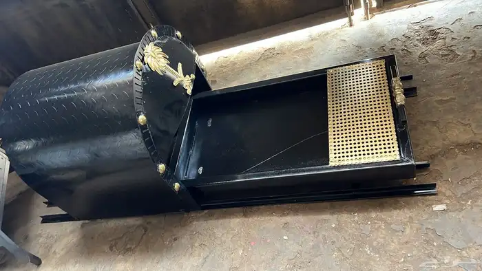 مشبات مناقل ابواب مضلات جميع اعمال الحديد والاستيل والمنيوم 4