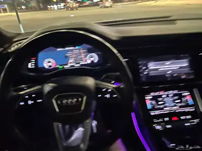 اودي Q8 اعلى فئة 2019 11