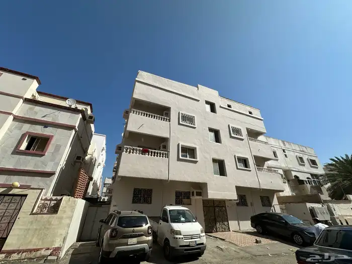 عمارة للبيع بحي الفيصلية مجددة ومؤجرة بعقود الكترونية 3