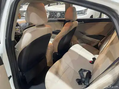 هيونداي اكسنت (مخزنة) 2016 8