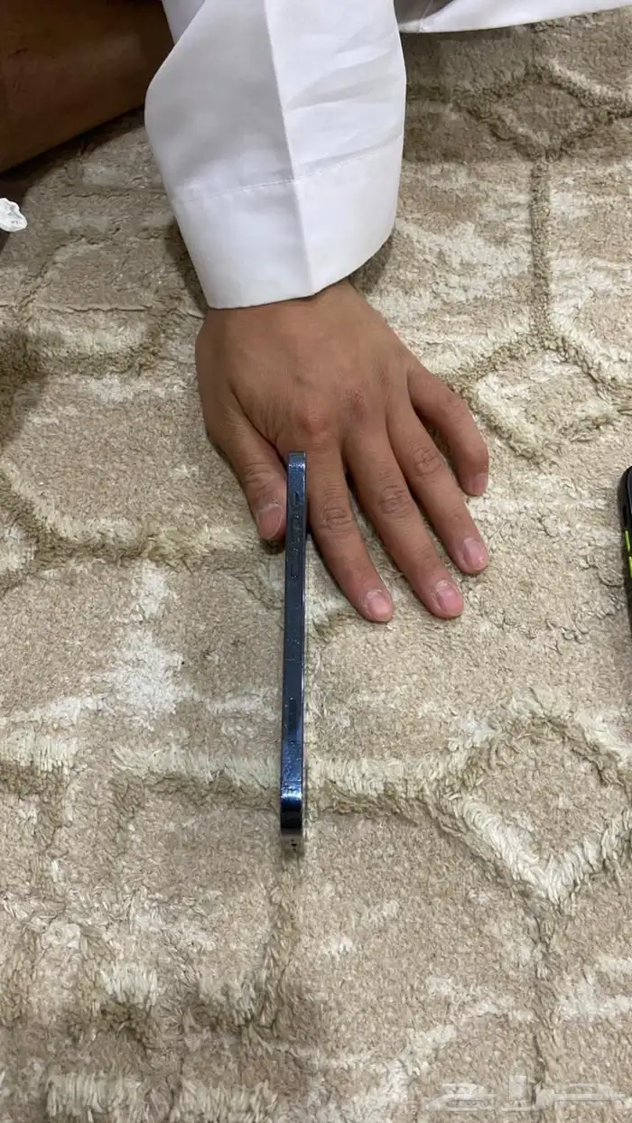 ايفون 12 3