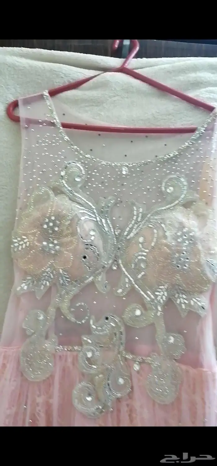 فساتين 0