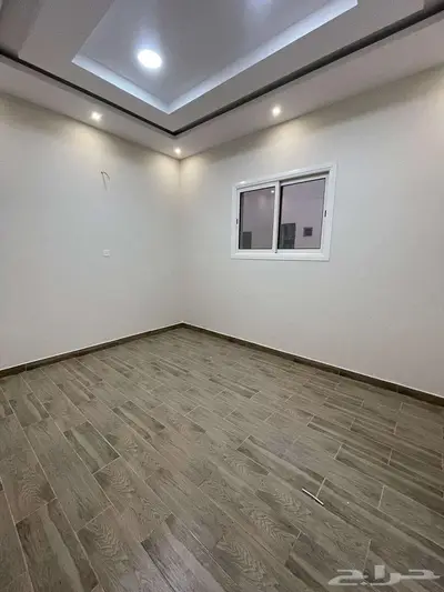 للبيع دبلكس شرق مدينة بريدة بحي الوسيطى 15