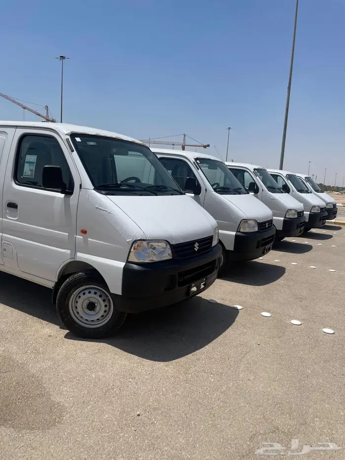 للايجار الشهري باصات للطرود والشركات اللوجستية 9