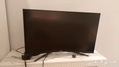للبيع شاشتين للبي سي للكمبيوتر 4