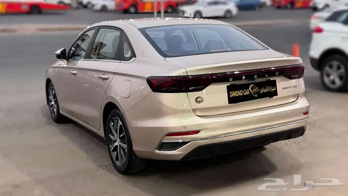جيلي امجراند Geely Emgrand 2023 6