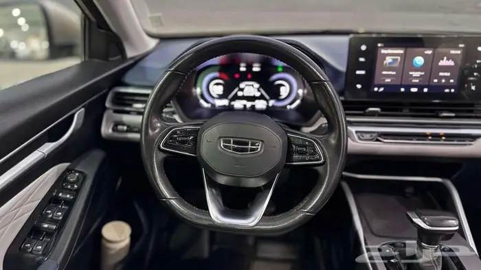 جيلي امجراند Geely Emgrand 2023 16