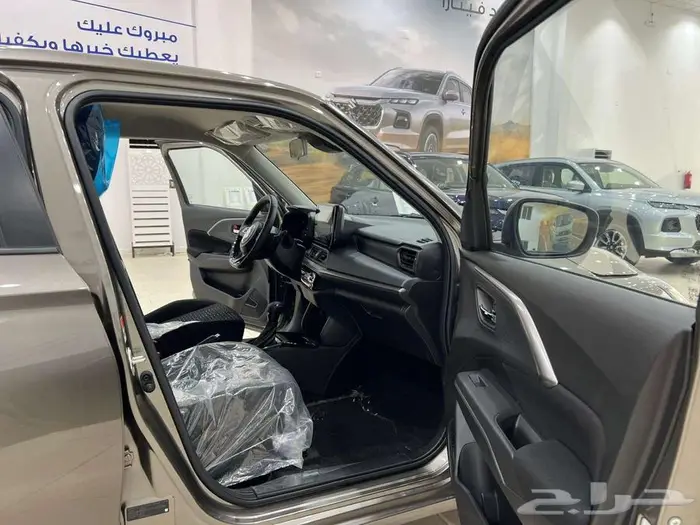 سوزوكى سويفت فل كامل لون واحد 2025 يوجد عروض على جميع البنوك 9