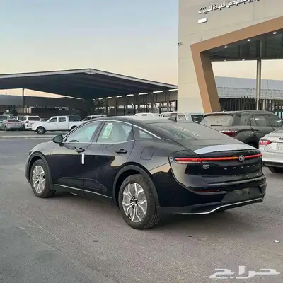 تويتا كراون 2025 CROWN PREMIUM كاش وتقسيط 1