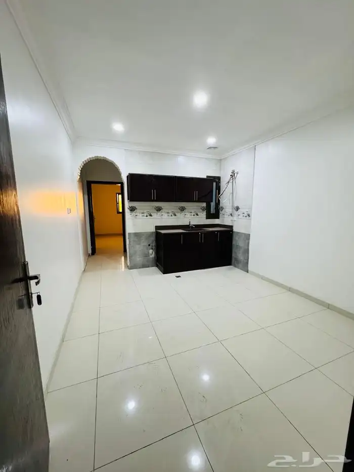 عمارة ايجار بالكامل حي طيبة 5