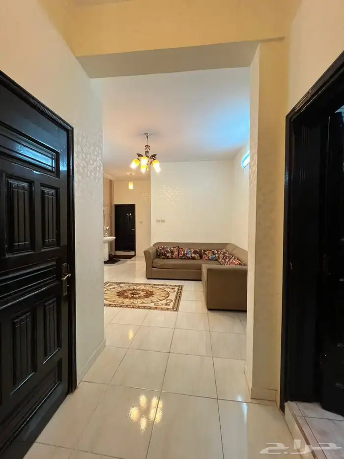 شقه للايجار قريه خيره 15