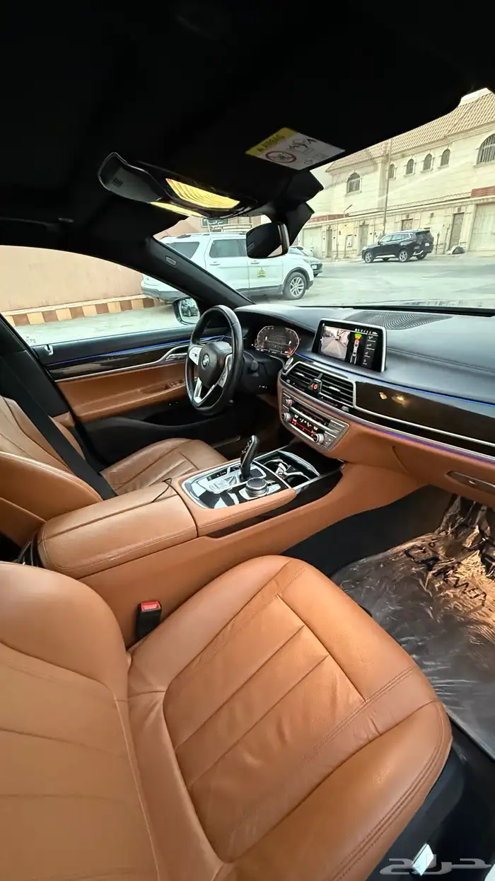 بي ام دبليو 730li 2022 شبه جديده 17