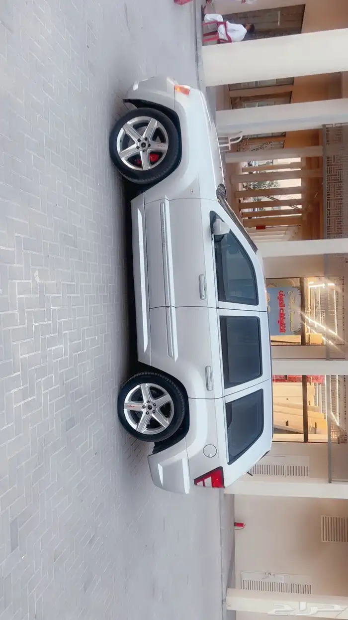 GRAD CHEROKEE 11