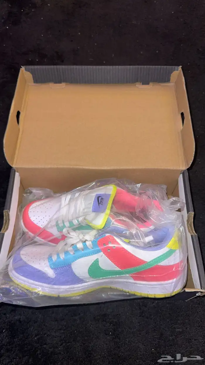 شوزات جديده العدد (5) للبيع shoes  number (5) for sale 1