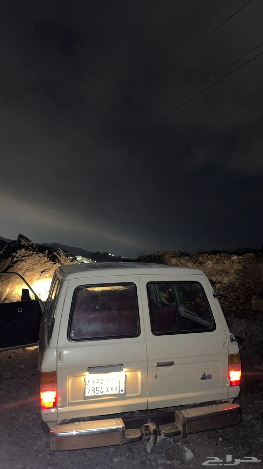 صالون لاندكروزر 4WD 6