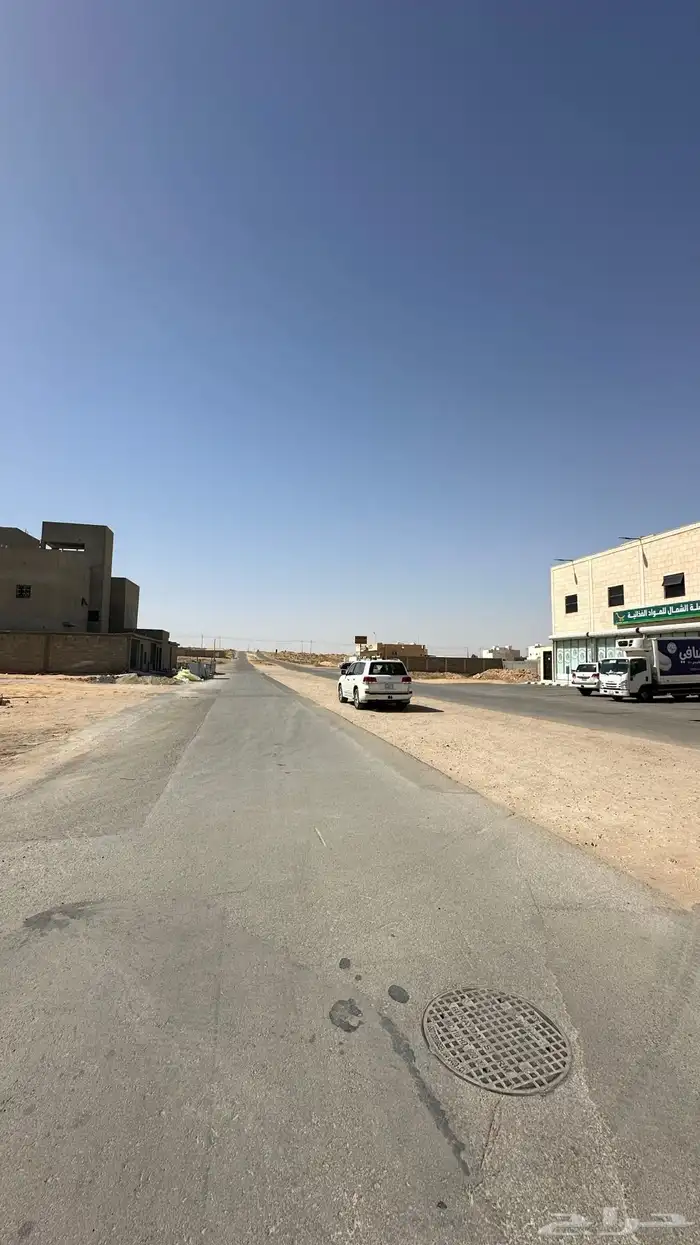 ارض تجارية بحي الشقة بمخطط الغروب 1