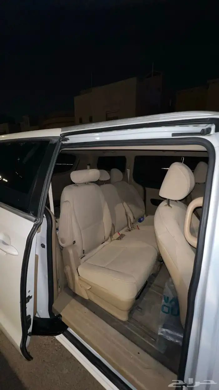 كيا كرنفال نظيفة 2016 5