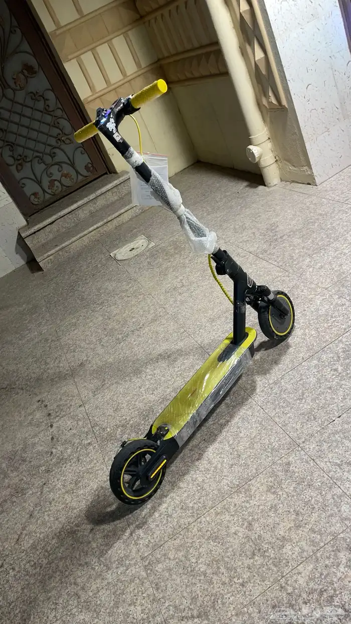 سكوتر شاومي شريته ب 900 ببيعه ب 600 2