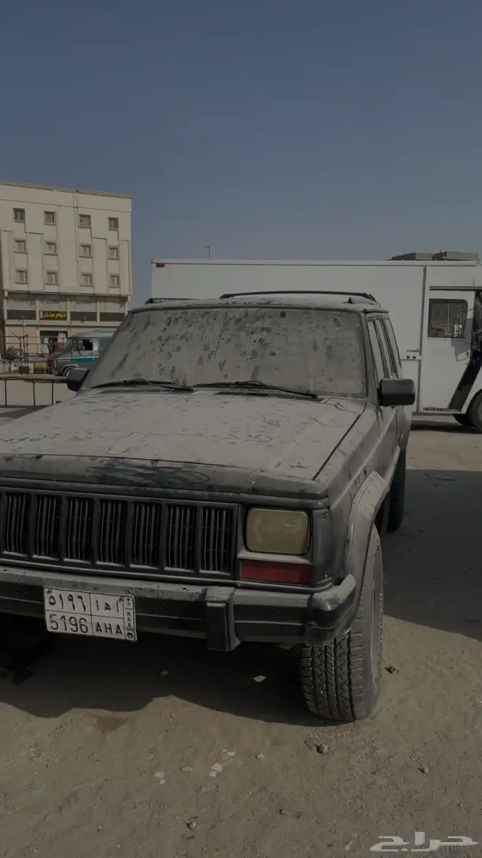 جيب شروكي للبيع مديل 1996 3