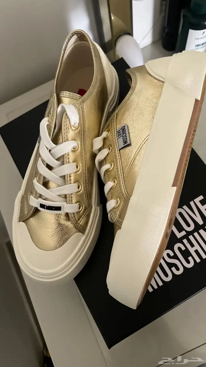 سنيكر Love moschino جديد تم تنزيل السعر 3