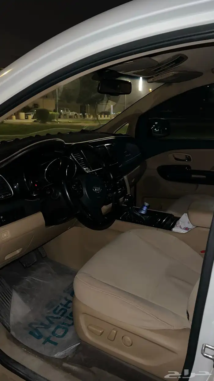 كيا كرنفال نظيفة 2016 10