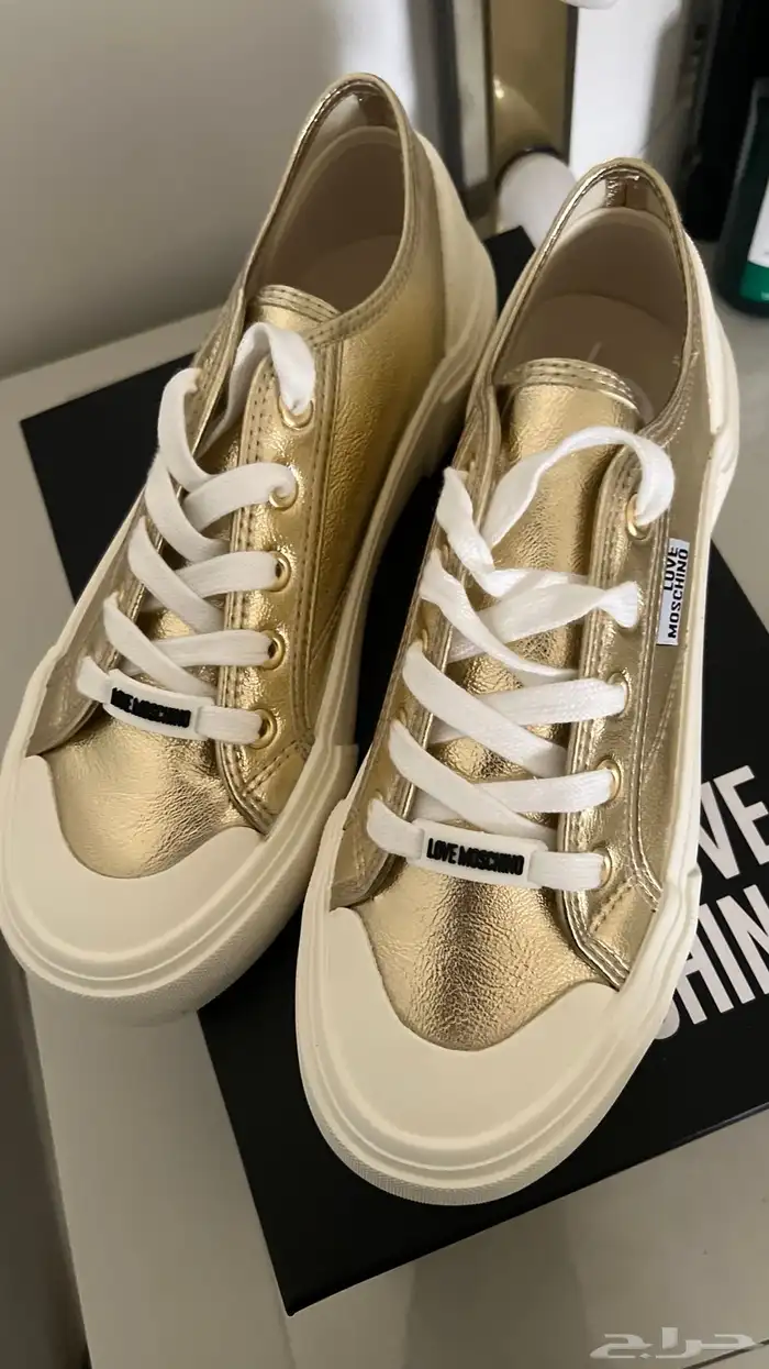 سنيكر Love moschino جديد تم تنزيل السعر 2