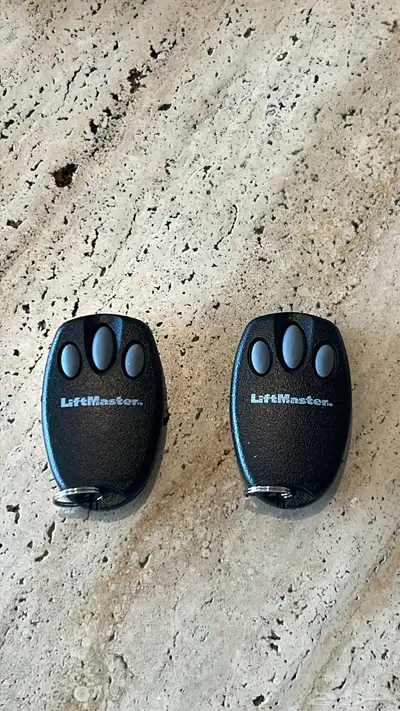 ريموت باب كراج Liftmaster 0