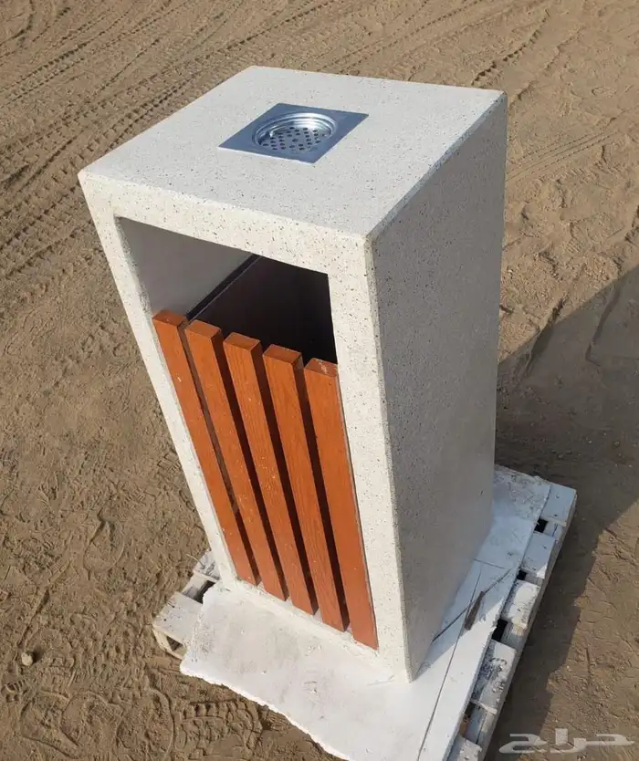 كراسى خرسانية سلات نفايات احواض زراعية مصدات مواقف 36