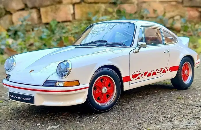 مجسم سيارة بورش 911 تراثي موديل 1973 4