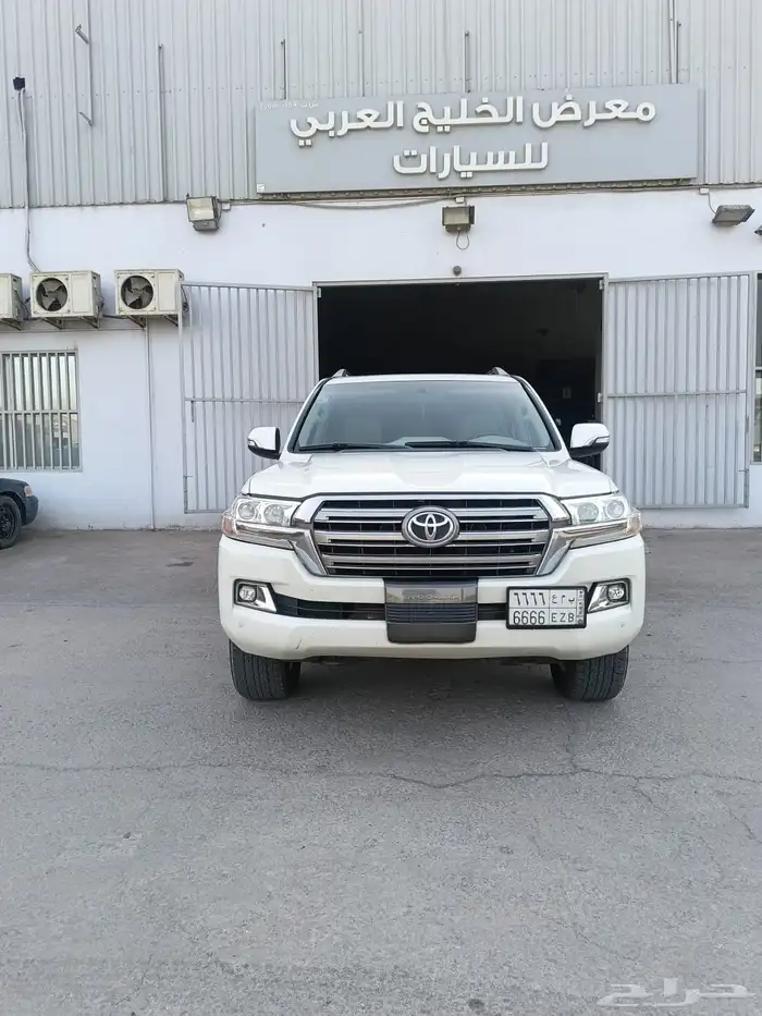 تويوتا لاند كروزر فكسار مكينه 5.7 سبير علاق 2