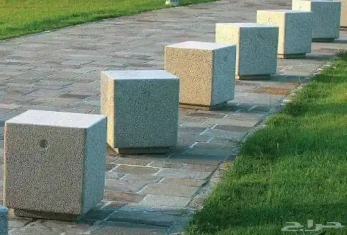 كراسى خرسانية سلات نفايات احواض زراعية مصدات مواقف 39