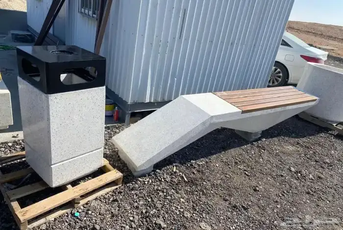 كراسى خرسانية سلات نفايات احواض زراعية مصدات مواقف 0