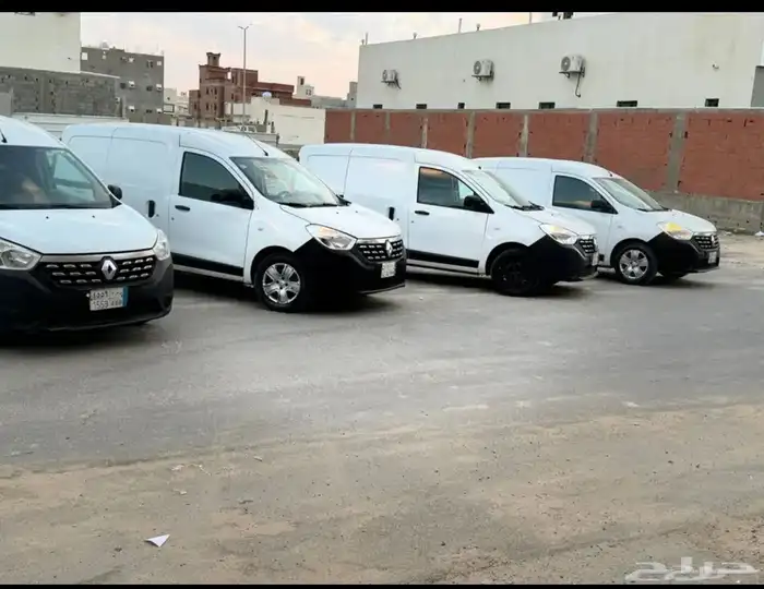 مجموعة سيارات بضاعة للبيع رينو 0