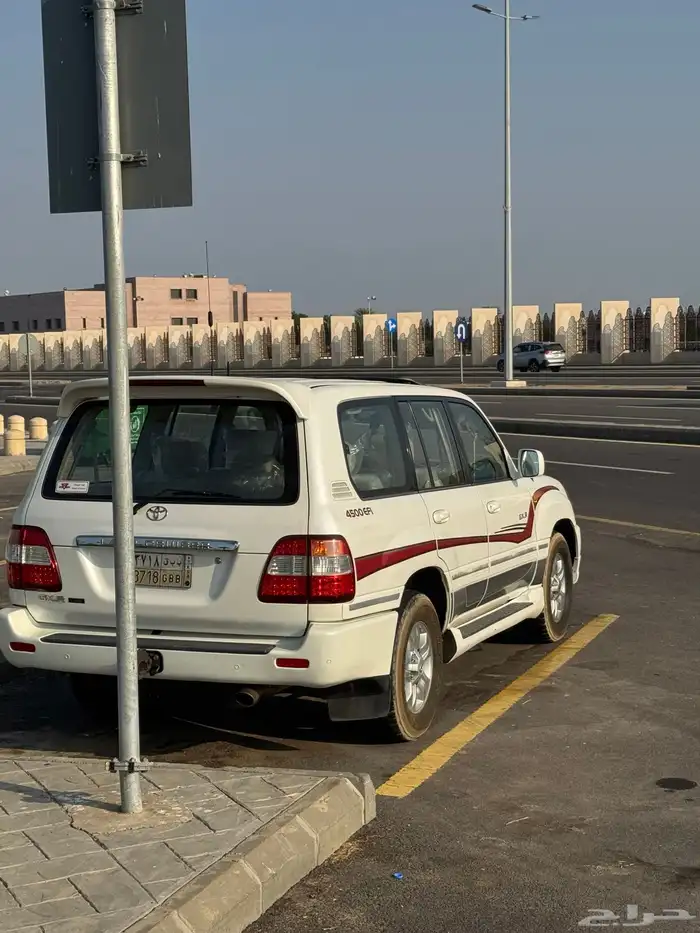 لاندكروزر صالون 2007 فل كامل 11