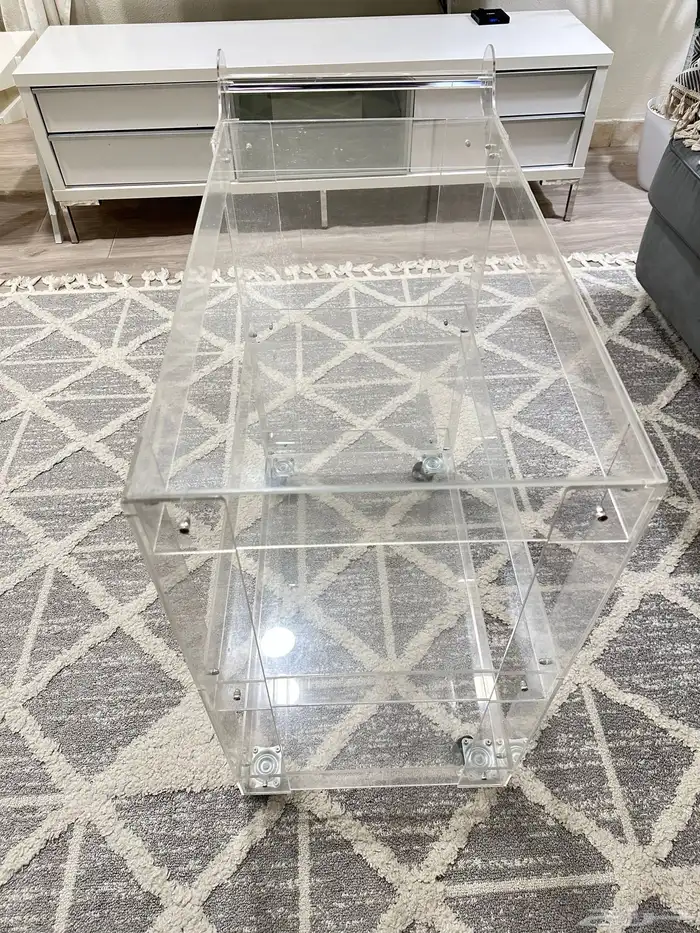 طاولة استقبال شفاف 2
