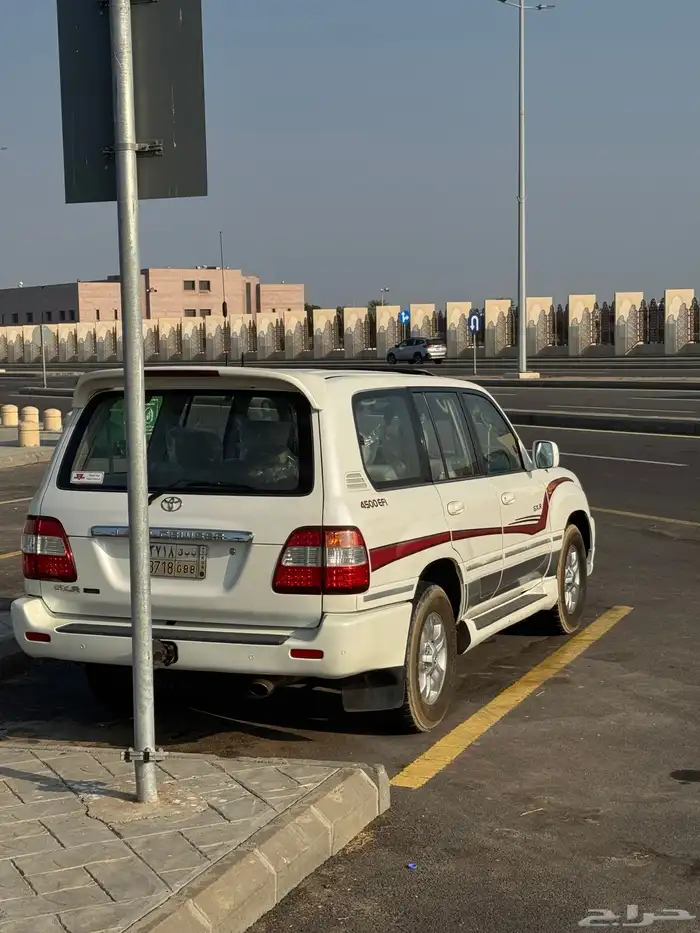 لاندكروزر صالون 2007 فل كامل 10