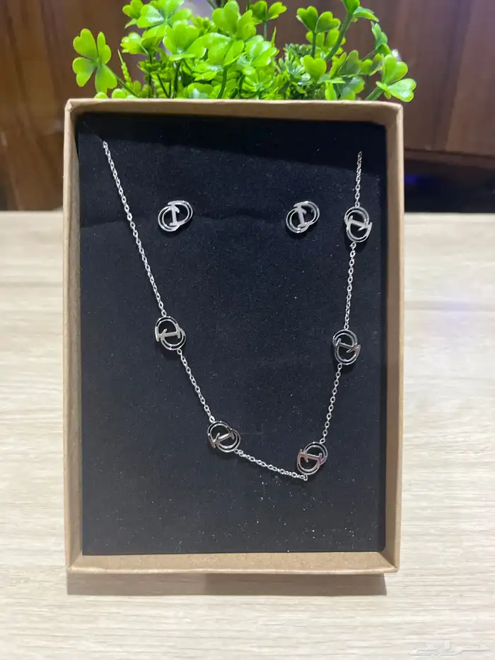نظارات و اكسسوارات 13