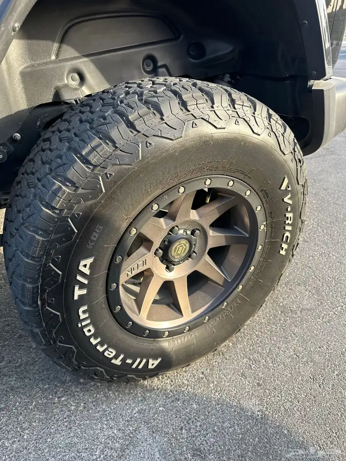 سبنسر ترفيع جيب رانجلر 2.5 انش ايكون 2