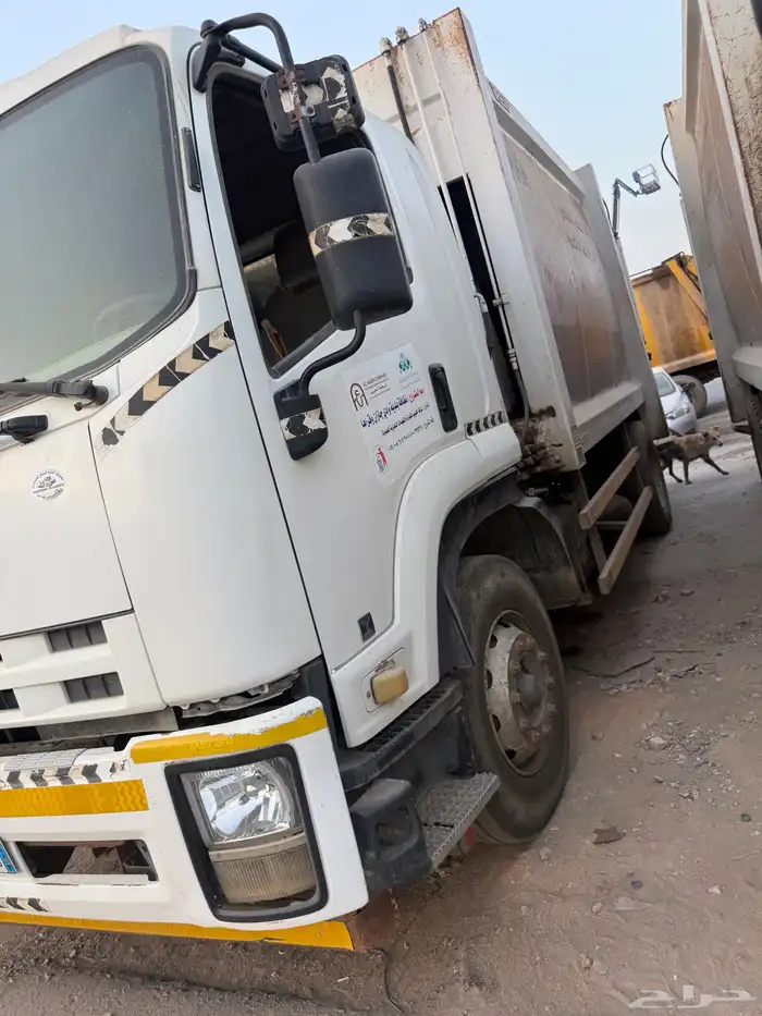 مكبس ضاغط بلدية 0