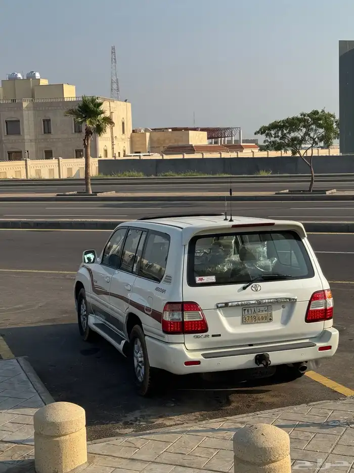 لاندكروزر صالون 2007 فل كامل 12