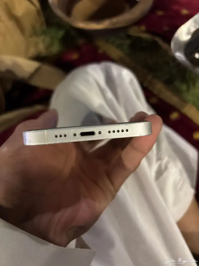 ايفون 12 عادي للبيع 4
