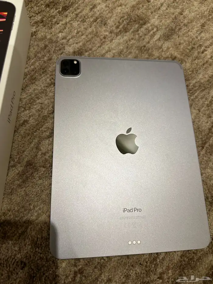 ايباد برو 22 نظيف جدا المعالج 2M الذاكره 128 Wi_Fi 0