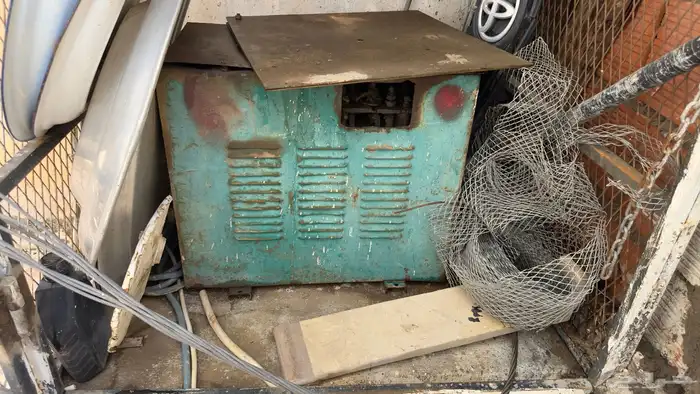 محول كهرباء يعمل مع غطاسات الآبار 2