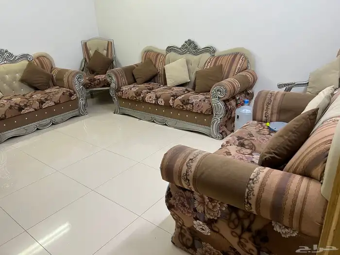 كنب مستعمل للبيع 0