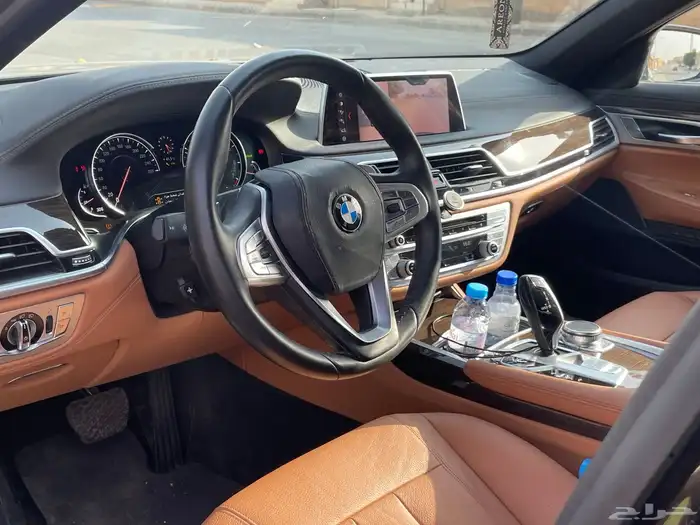 بي ام 2019 لارج 740 li 9