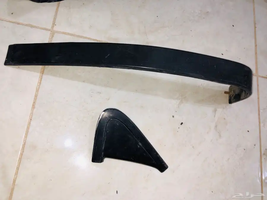 قطع هايلوكس مستعمل 8